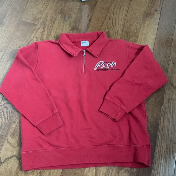 Roots XS red sweatshirt - Picture 1 of 4